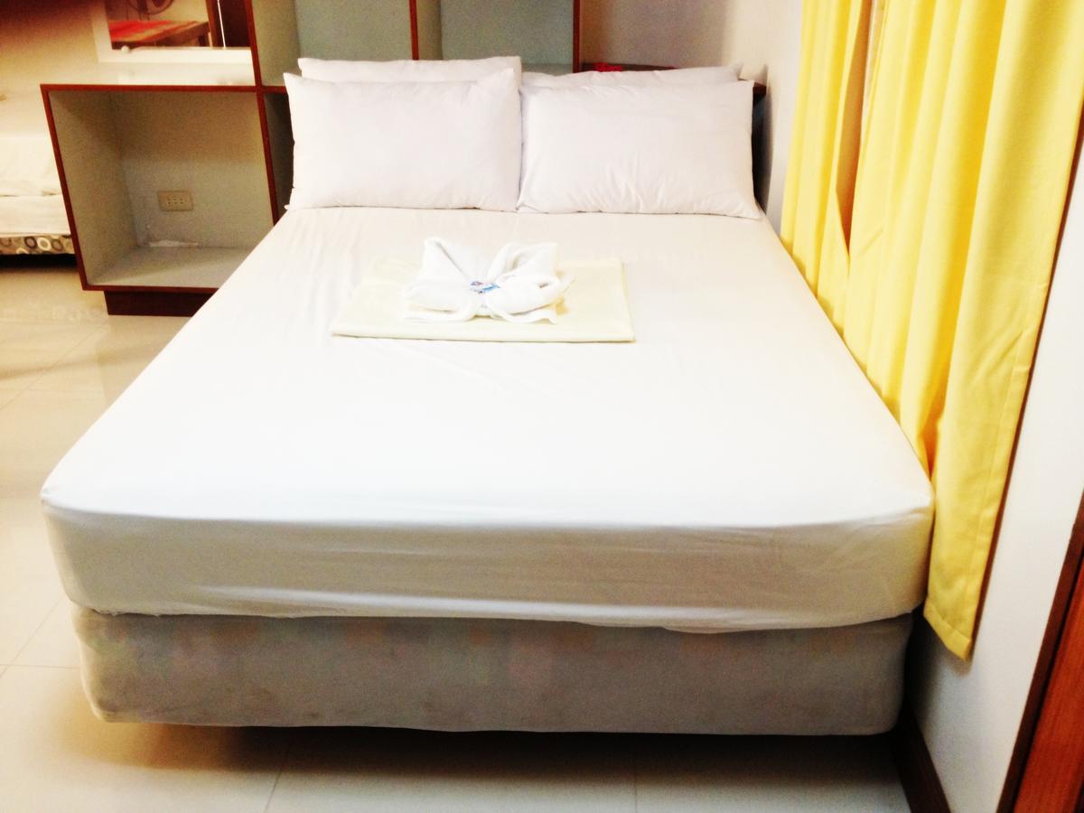 Peria Seafront Pensione Roxas  Exterior photo