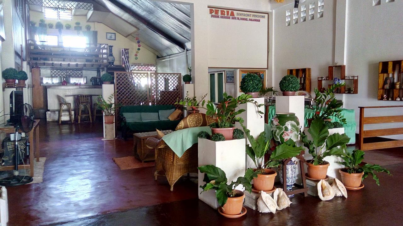 Peria Seafront Pensione Roxas  Exterior photo